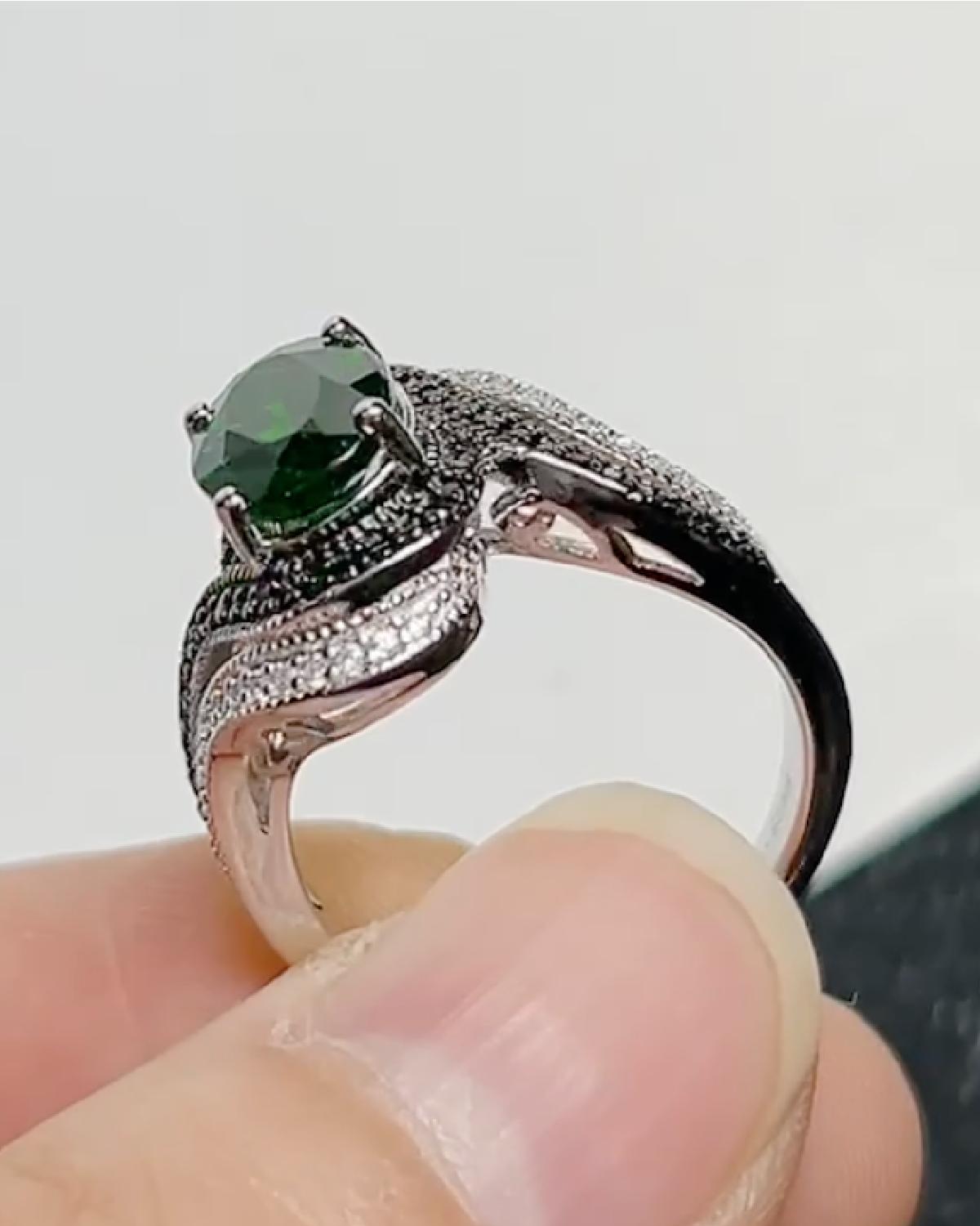 Diopside Bypass Ring for Anniversary - For Her, For Wife