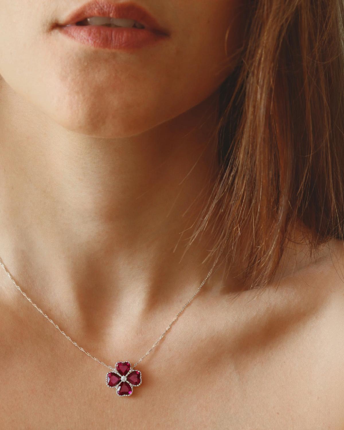 Model wearing Clover Garnet Necklace Silver, ideal Valentine's Day or Christmas Gift gift