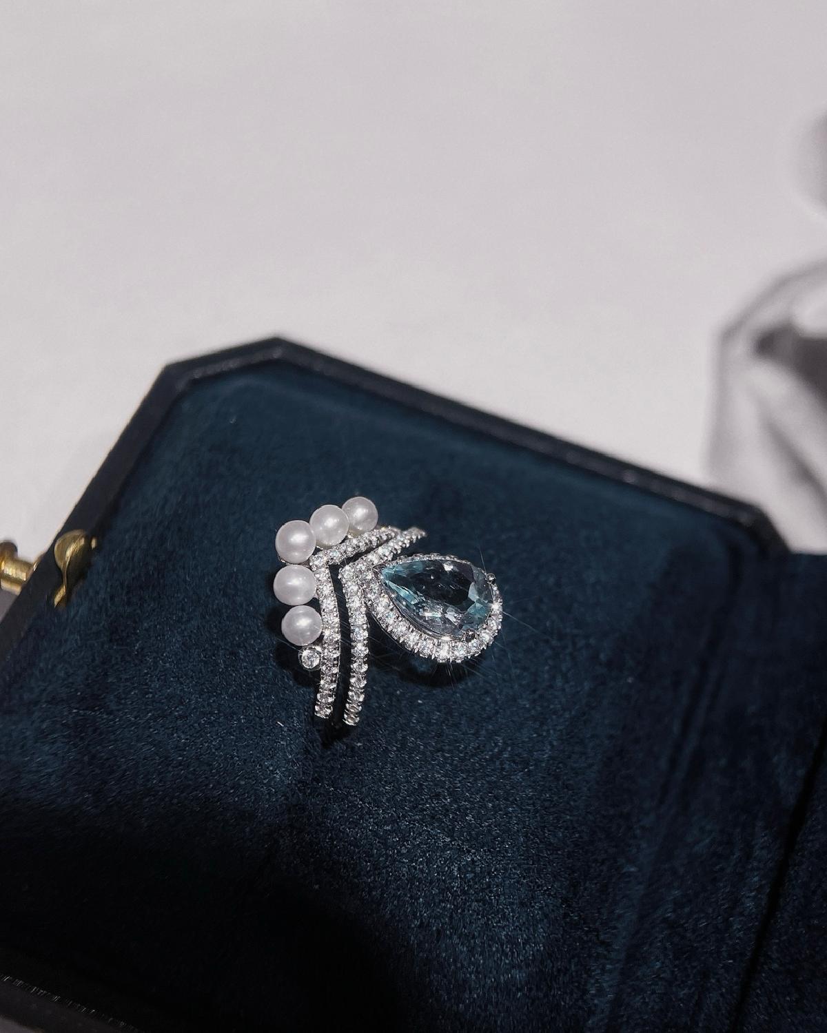 Vintage aquamarine ring sterling silver featuring Blue Aquamarine